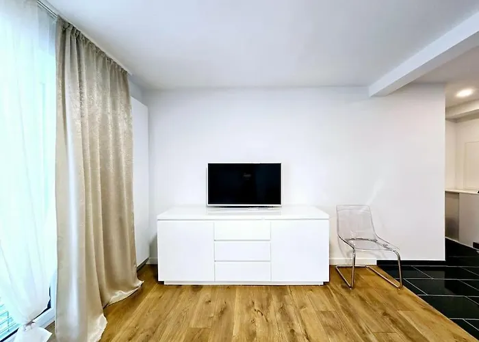 Elegantes Riverside Apartment